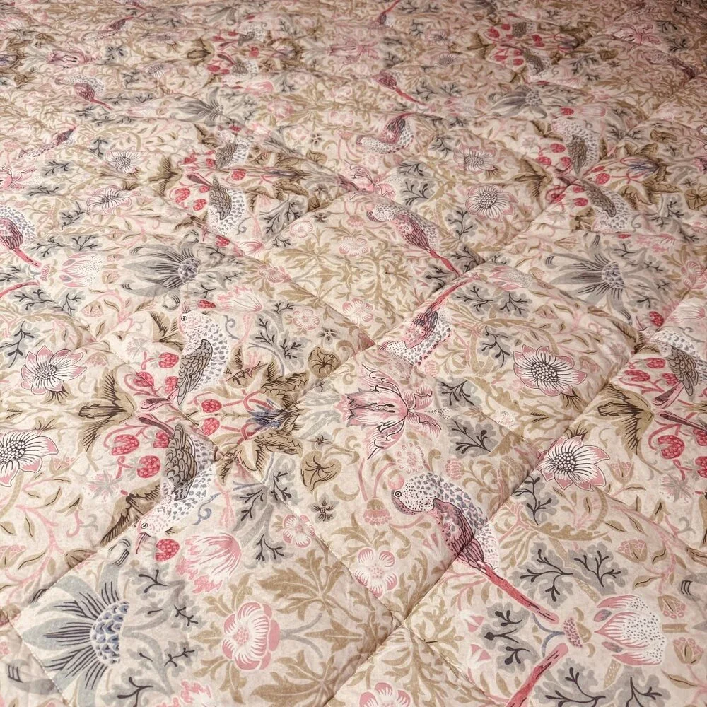 William Morris At Home Cotton Polyester Floral & Bird Pattern comforter Blanket